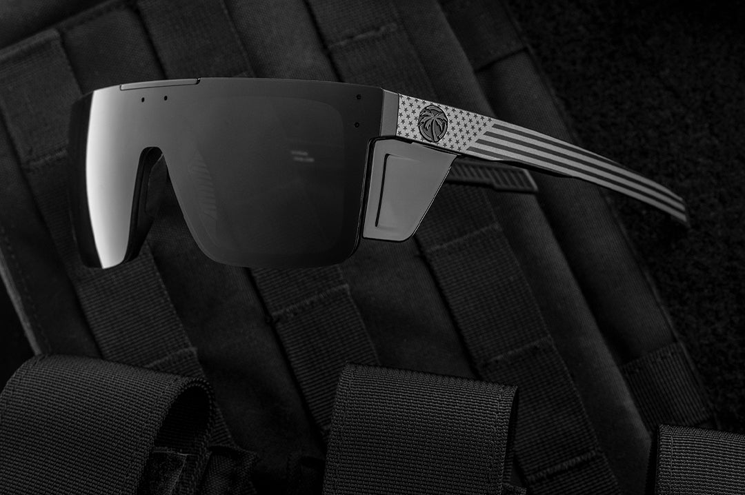PERFORMANCE QUATRO SUNGLASSES: SOCOM - Image 2