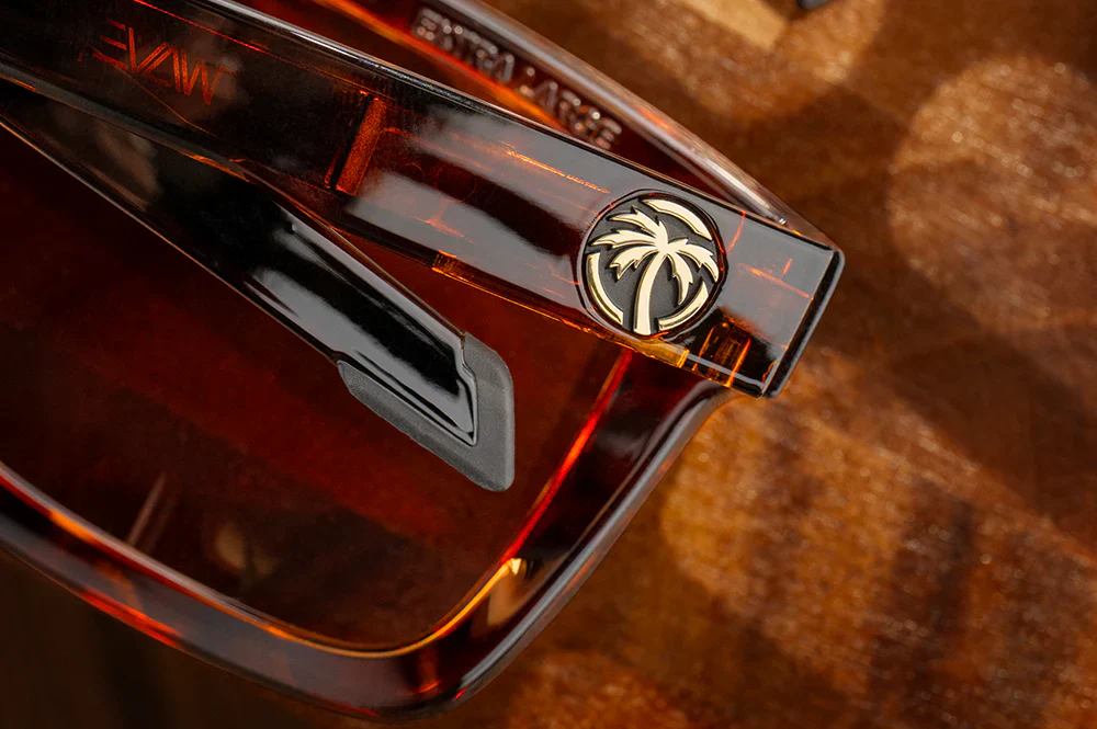 PERFORMANCE XL VISE SUNGLASSES: Tortoise - Image 7